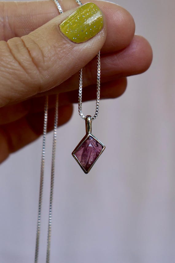 Scattered Light Necklace
