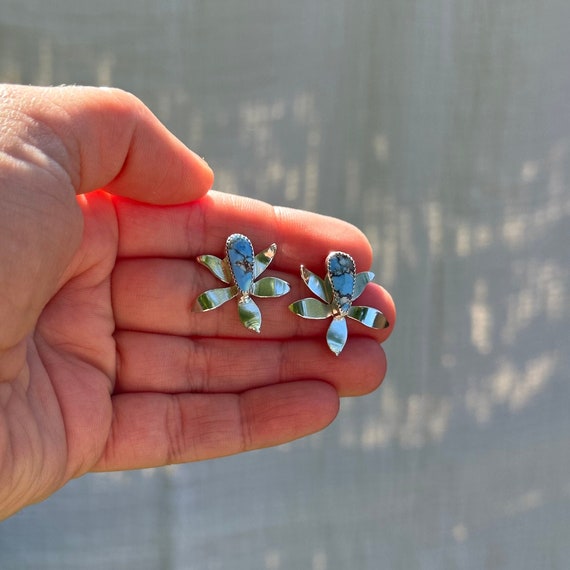 Orange Blossom Studs
