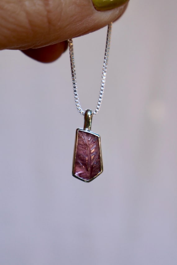 Scattered Light Necklace