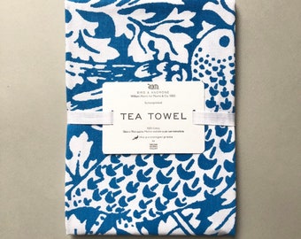 Tea Towel. Screenprinted. William Morris 'Bird and Anemone' design. 100% Cotton.