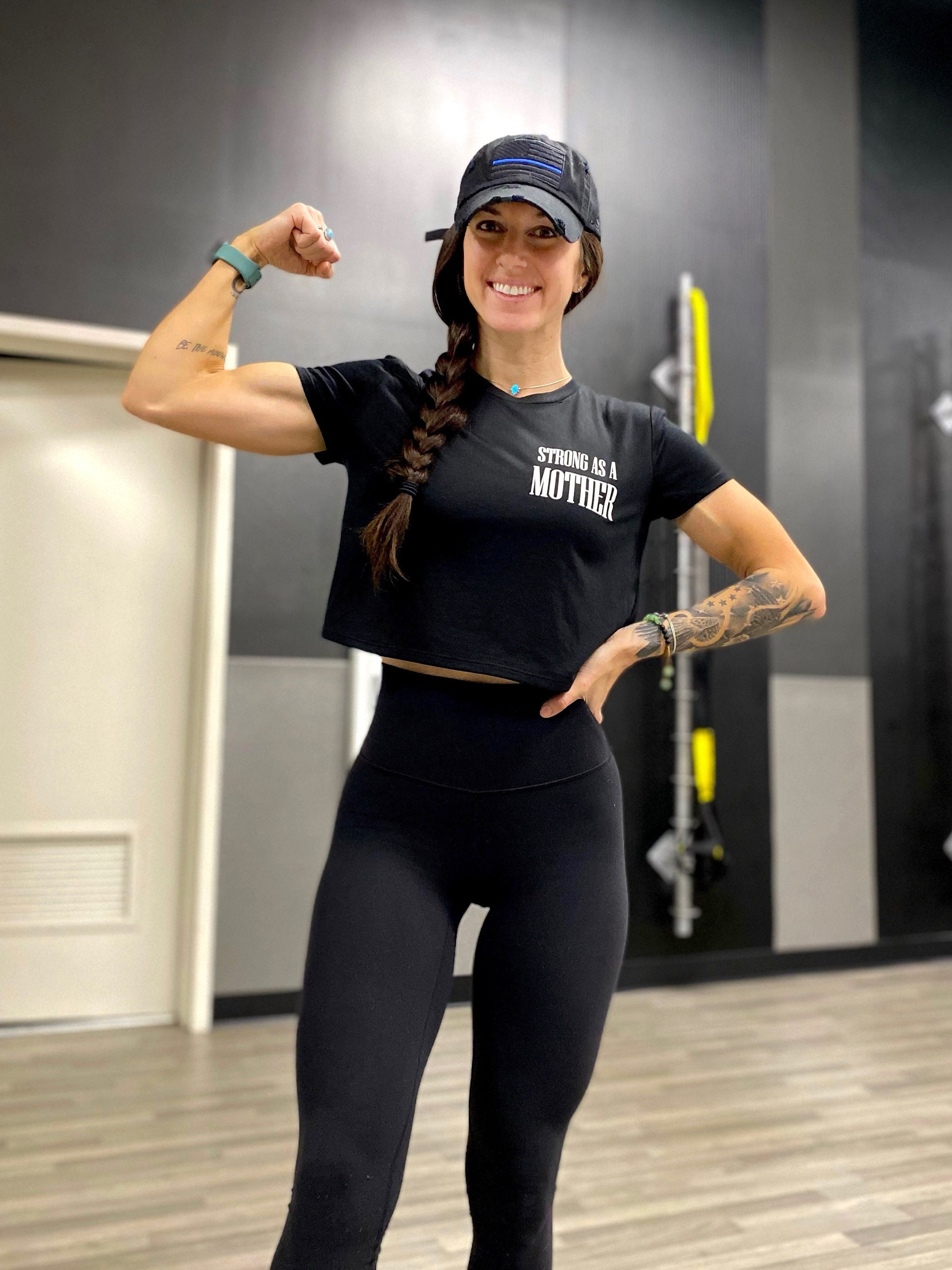 Crop top hotsell gym shirts