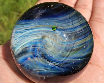 Galaxy Marble – 49 mm – Bille en verre cosmique faite à la main | Space Glass Art & Opal Planet