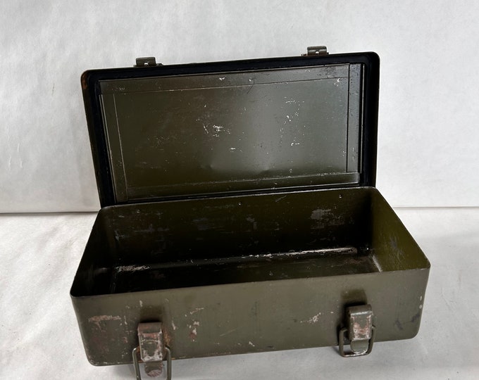 Vintage US Army Metal Box Etsy