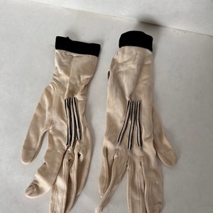 Antique Gloves, Ivory Pair of Gloves with Black around the wrist