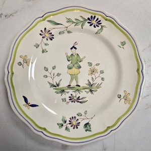 7.5&quot; Vintage Longchamp Moustiers Plate