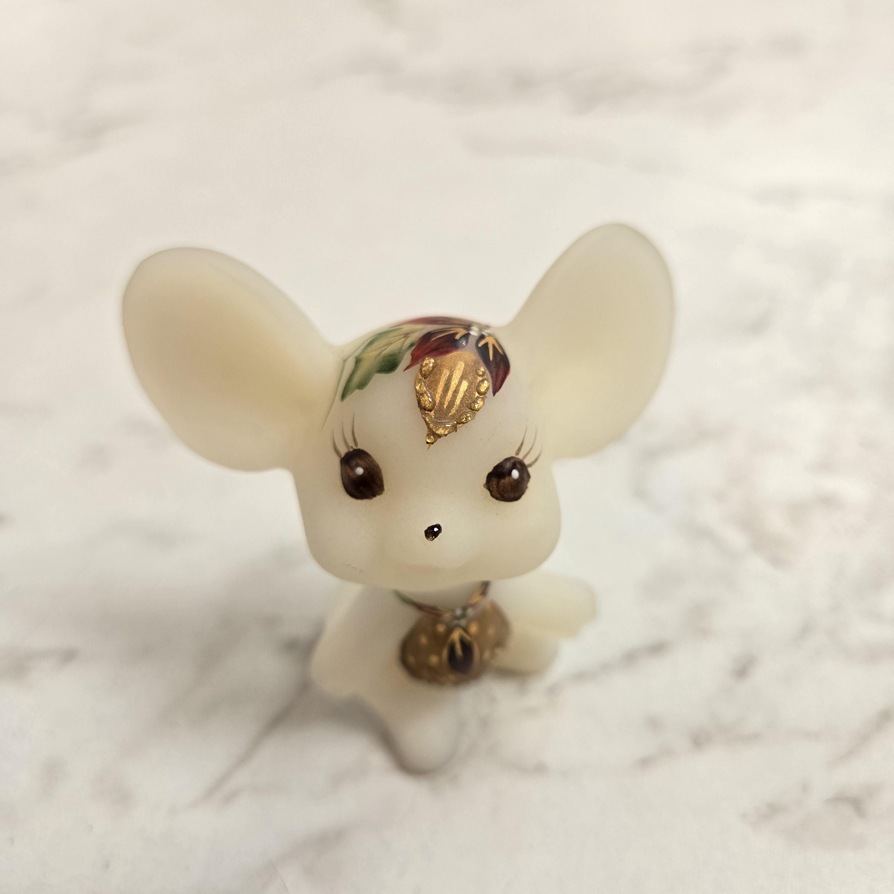 Fenton Mouse - Etsy