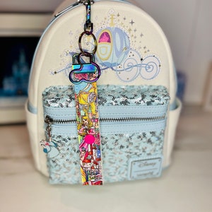 Ear Holder / Mouse Ear Holder / Backpack Ear Holder / Ear Key Fob / Park Accessories / ear holder / park inspired / Ear Buddy / ear saver