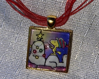 Snoopy Woodstock Christmas lights necklace