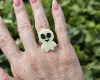 Alien Ring | Uchuu Kei | Glow in the Dark Ring | Pastel Ring