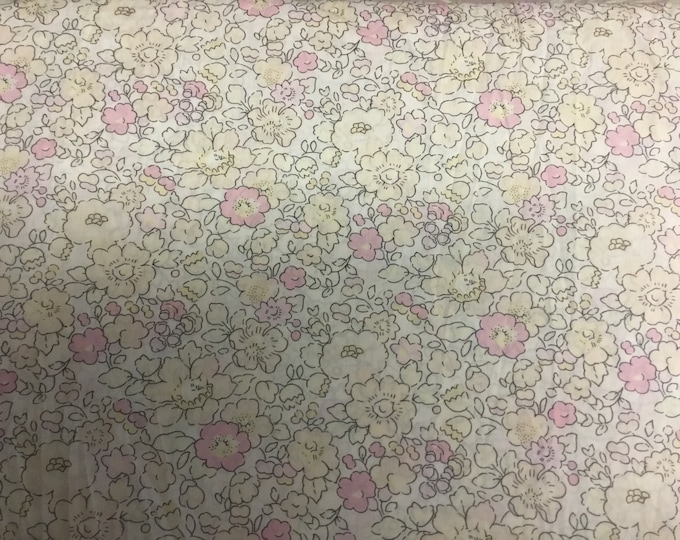 Tana lawn Liberty of London, exlusive Betsy Soft Dreams