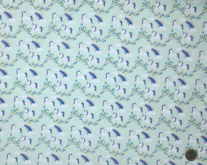 High quality cotton poplin, unicorns on green