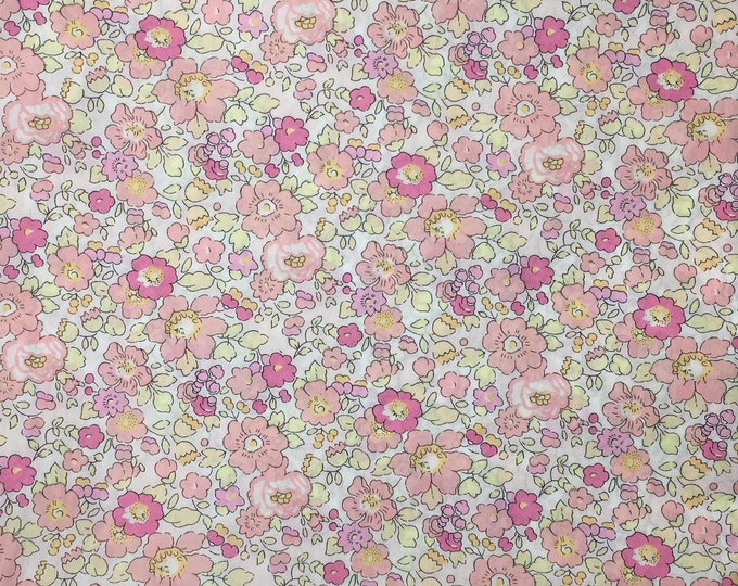Tana lawn fabric from Liberty of London, exlusive Betsy Smoothie