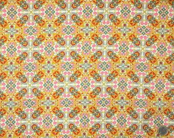 Tissu London lawn anglais, motif fleuri. Folklore jaune