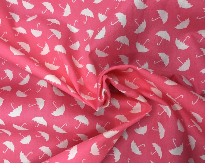 High quality cotton poplin, umbrellas on pink