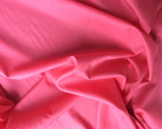 High quality cotton lawn dyed in Japan. Soft, dark pink no53