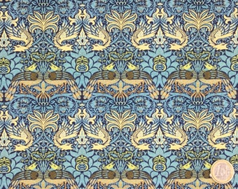 Tissu popeline de coton de la marque anglaise William Morris, motif Peacock and Dragons