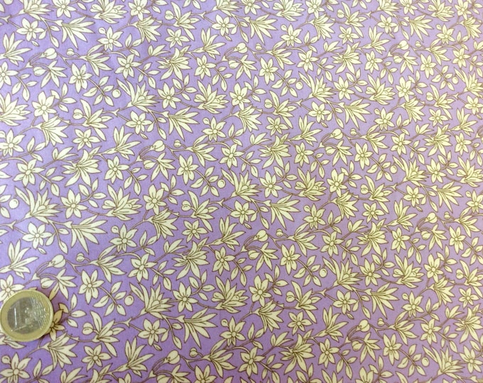 High quality cotton poplin printed in Japan, cream/violet no2