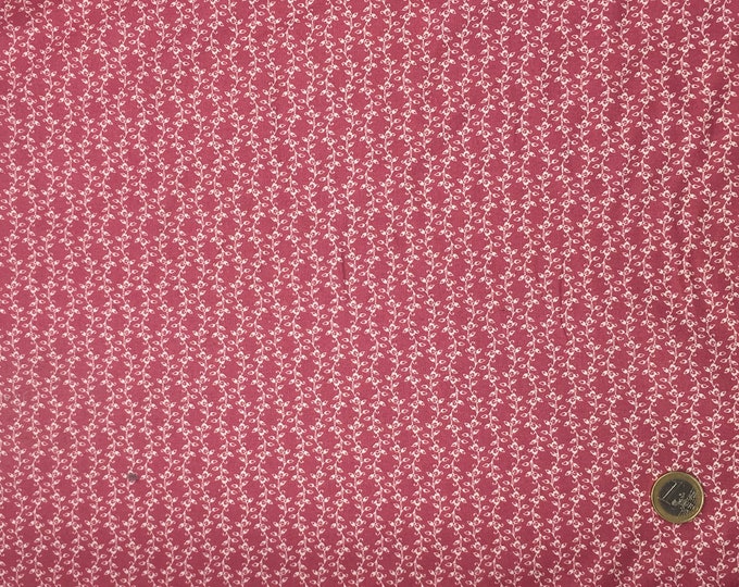 High quality cotton poplin dyed in Japan with leave print