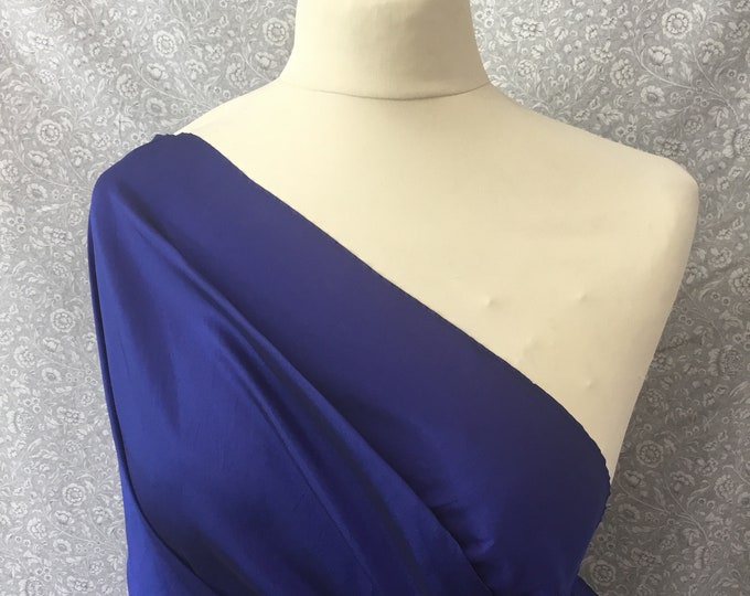 Two tone, iridescent faux dupioni taffetas silk fabric. Royal blue/black nr3