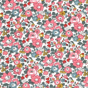 Tana lawn fabric from Liberty of London Betsy Ann pivoines, Betsy Ann E