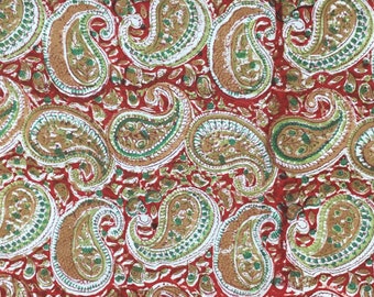 Tissu voile de coton imprimé à la main en Inde. Jaipur cachemire cuivre