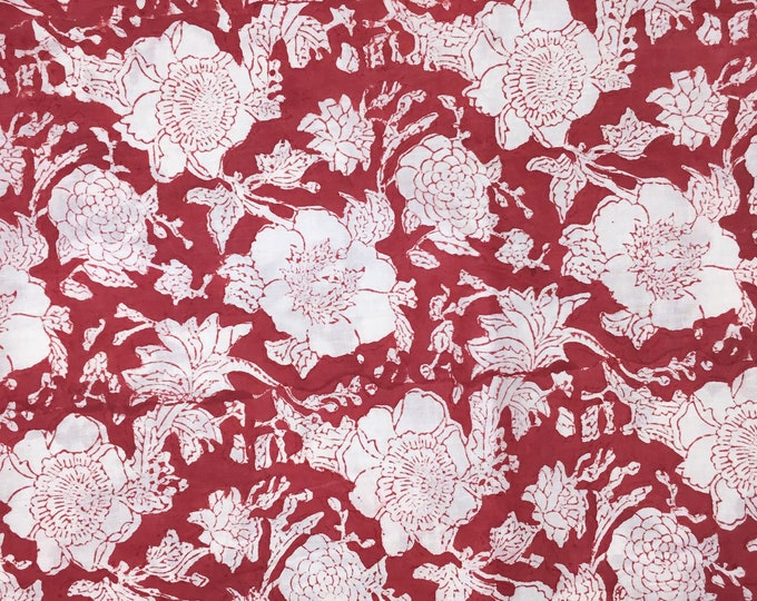 Indian block printed cotton muslin, hand made. White roses Jaipur print