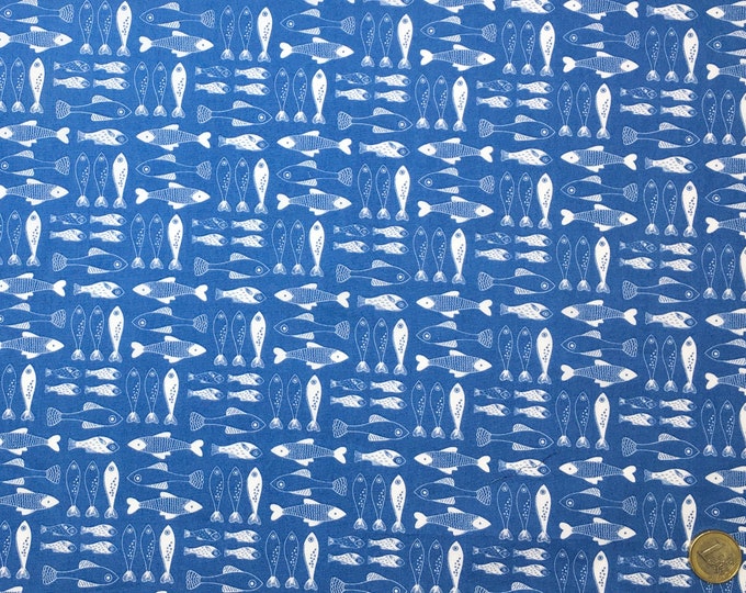 High quality cotton poplin, white and blue fish print