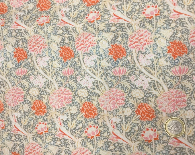 English William Morris cotton poplin, Cray, bleached