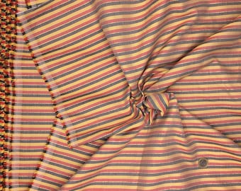 Tissu voile de coton tisse avec des fils dorés Fabriqué a la main en Inde