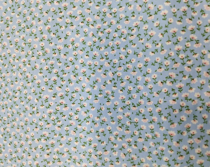 High quality cotton poplin, floral print om blue