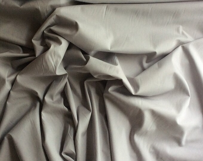 High quality cotton poplin dyed in Japan. light grey no22