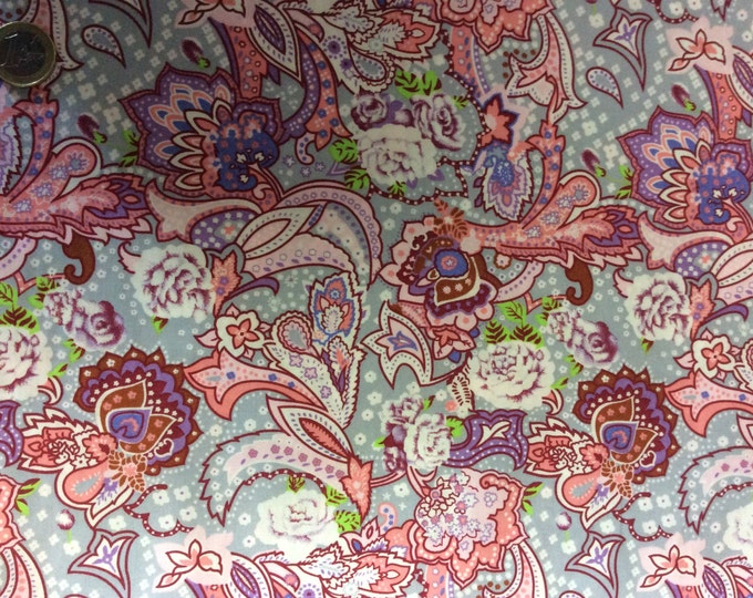 High quality cotton poplin dyed in Japan, paisley print