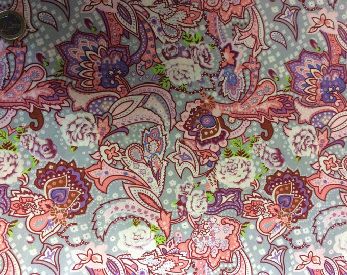 High quality cotton poplin dyed in Japan, paisley print