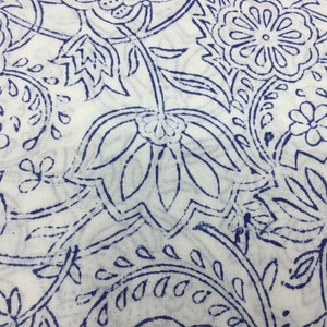 Indian block printed cotton voile, hand made. Jaipur Porcelaine