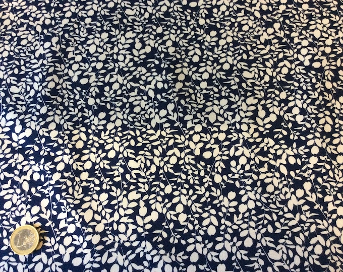 High quality cotton poplin, beige and navy leaf print