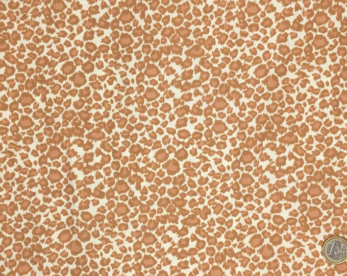 Oekotex certified cotton poplin, animal fur print