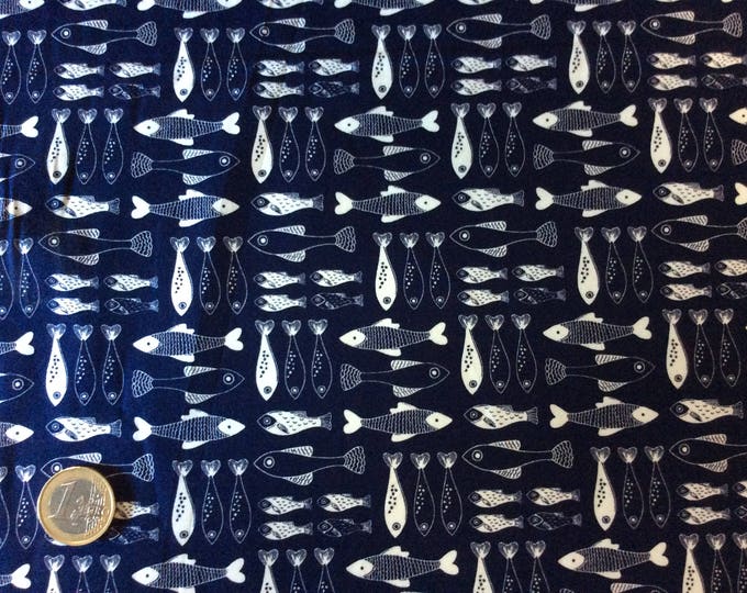 High quality cotton poplin, white and navy fish print