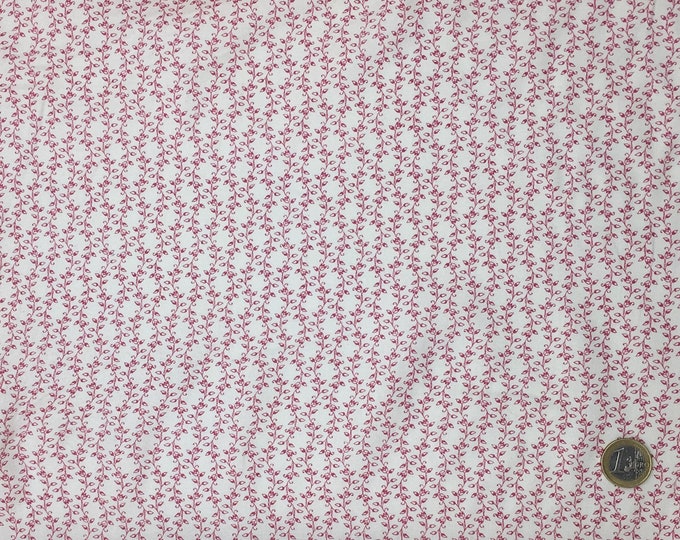 High quality cotton poplin, red leaf print on off white