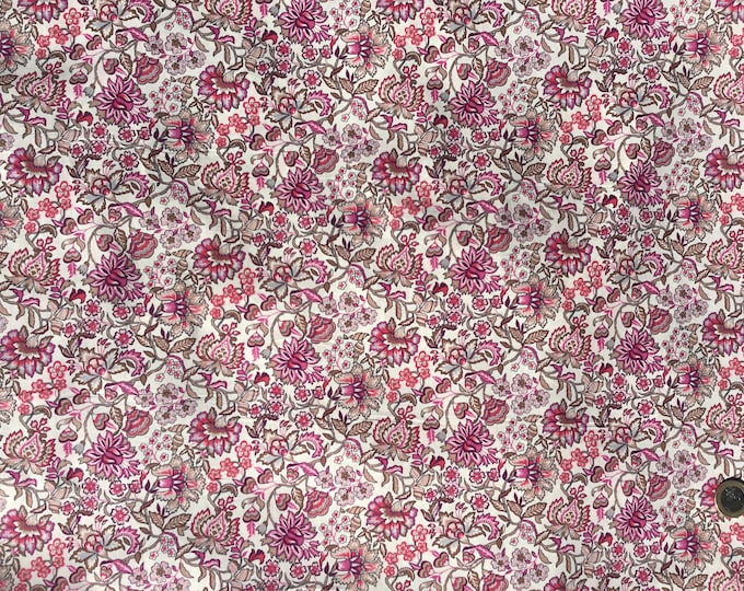 English Pima lawn cotton fabric, Arabesque