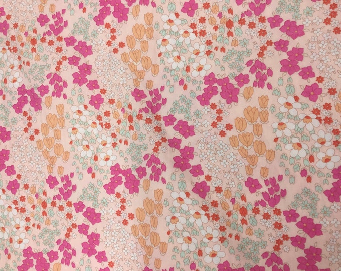 Oekotex certified cotton poplin, pastel floral