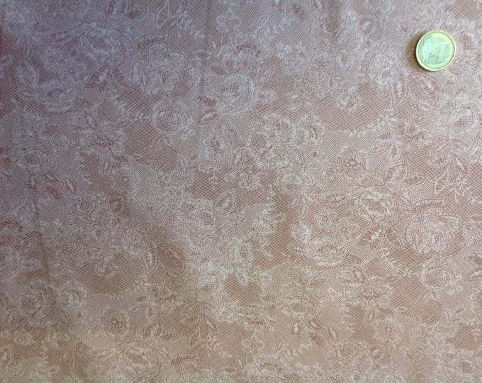 High quality cotton poplin, lace Print on soft apricot