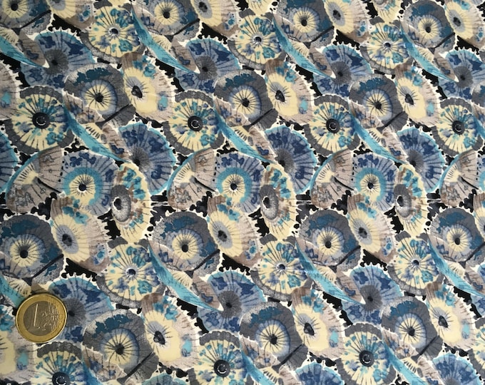 English Pima lawn cotton fabric, priced per 25cm. Umbrellas, Asian or Japanese inspired umbrellas