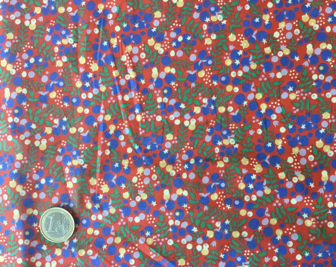 English Pima lawn cotton fabric. Christmas Berries