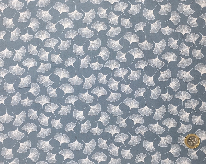 English Pima lawn cotton fabric, priced per 25cm. Gingko leaves. Asian or japanese inspired fans