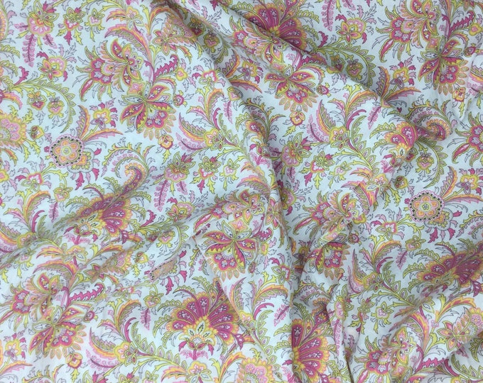 English Pima lawn cotton fabric. Paisley, lollypop