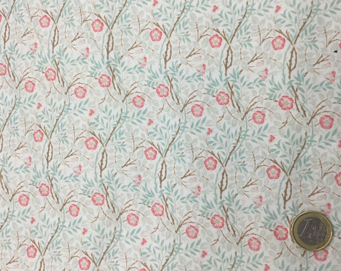 English William Morris cotton poplin, Sweet Briar, bleached