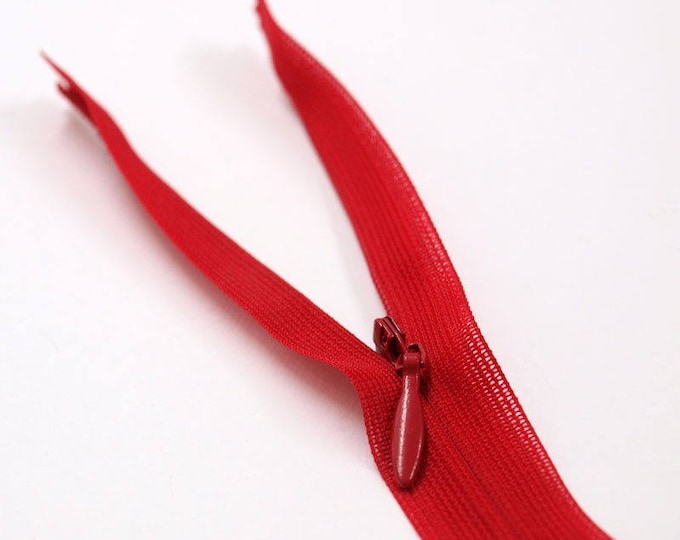 Invisible concealed zippers, 56cm (22"), red