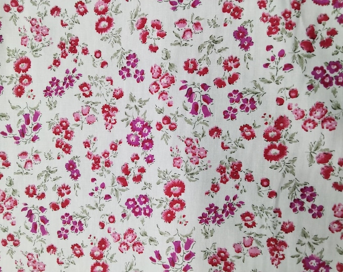 High quality cotton poplin dyed in Japan with Floral print, off white