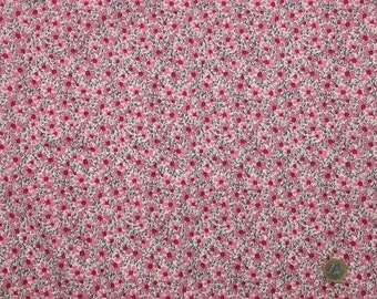 English Pima lawn cotton fabric, priced per 25cm, pink floral