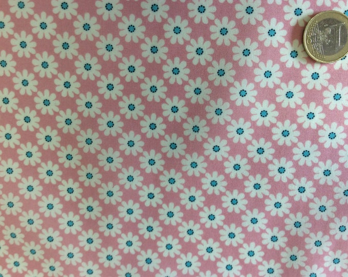 High quality cotton poplin, vintage floral print on pink